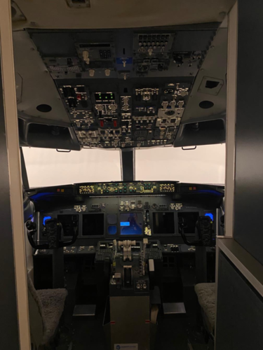 Boeing 737NG Flight Simulator